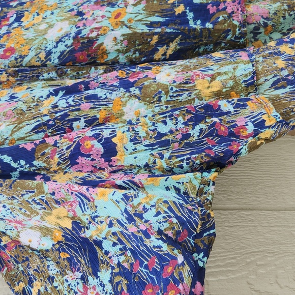 Pilcro Anthropologie Dolman Sleeve Button Down Blue Floral Cottage Top Medium - Picture 2 of 8